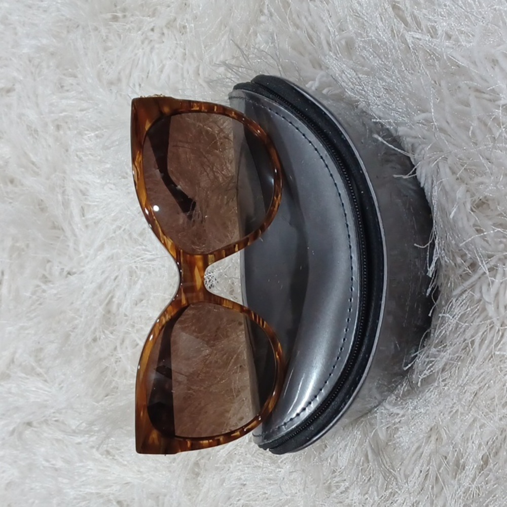 Alexander McQueen  sunglasses